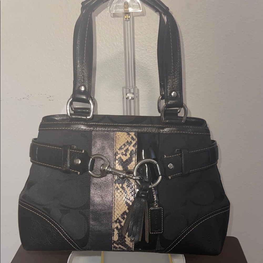 Coach shoulder bag Black and Tan snake print